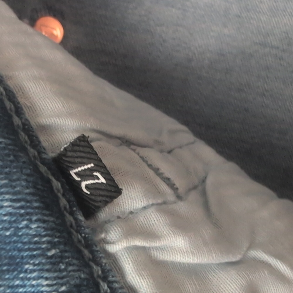 7 For All Mankind  Jeans Size 27 NWT . - Picture 9 of 14